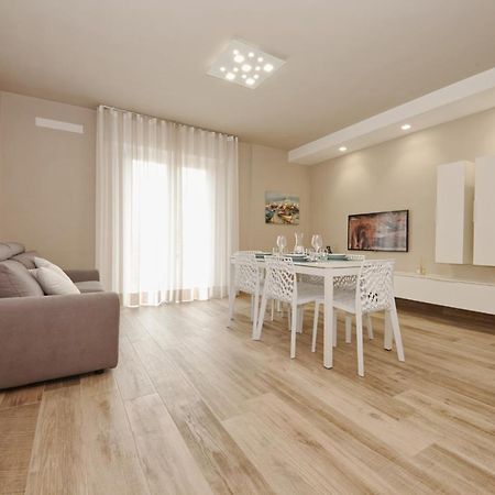 Appartamento Chiara Salo Exterior photo